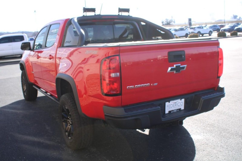 Chevrolet Colorado Vehicle Full-screen Gallery Image 05