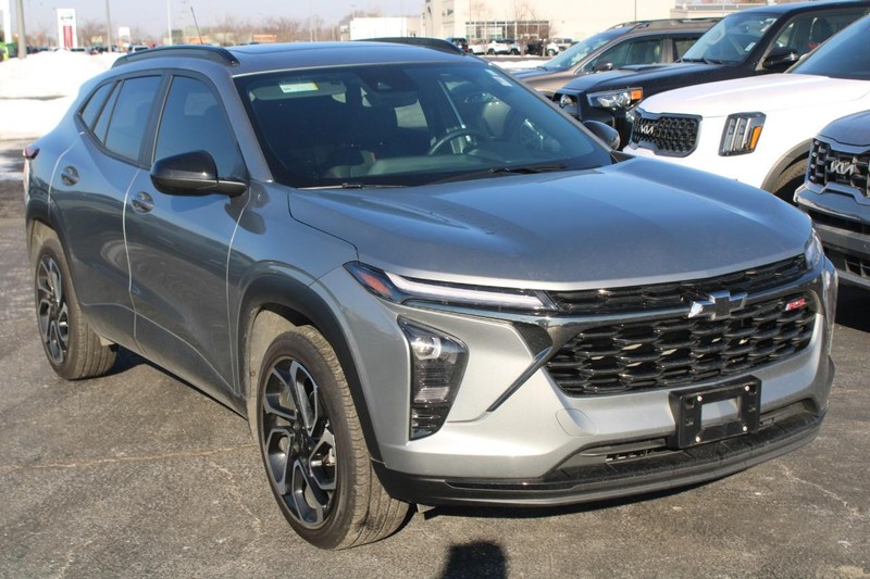 Chevrolet Trax Vehicle Full-screen Gallery Image 02