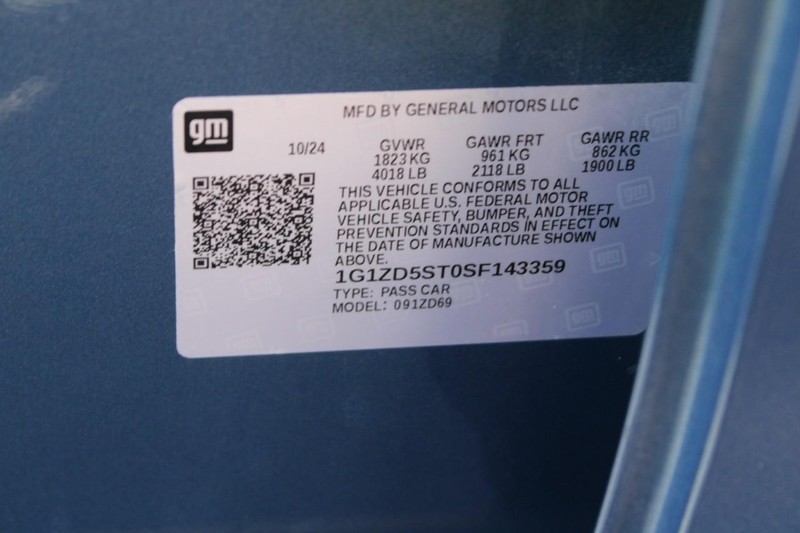 Chevrolet Malibu Vehicle Full-screen Gallery Image 16