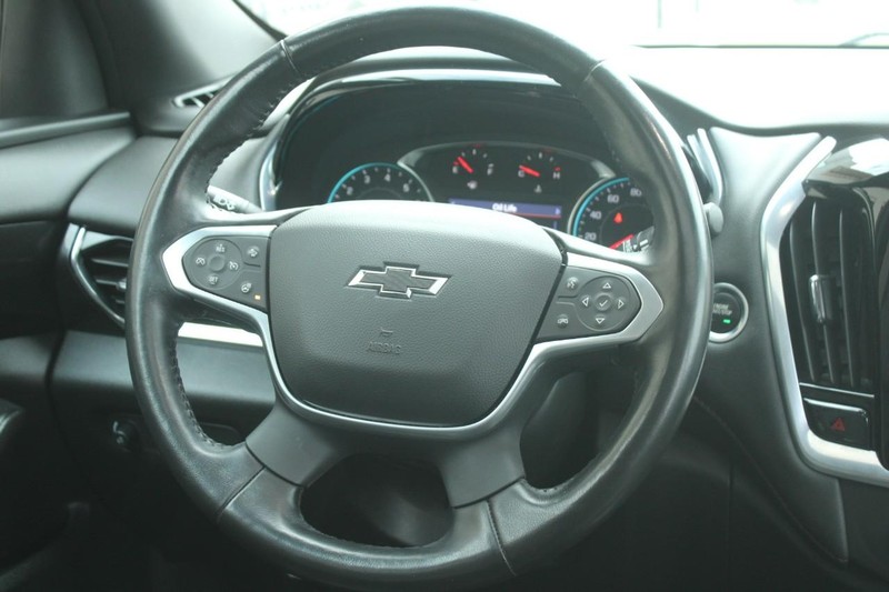 Chevrolet Traverse Vehicle Full-screen Gallery Image 11