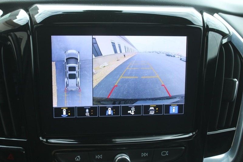 Chevrolet Traverse Vehicle Full-screen Gallery Image 20