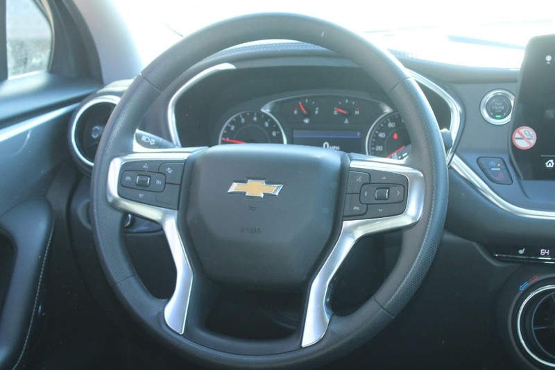 Chevrolet Blazer Vehicle Full-screen Gallery Image 11
