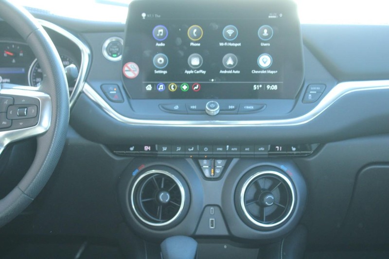 Chevrolet Blazer Vehicle Full-screen Gallery Image 12