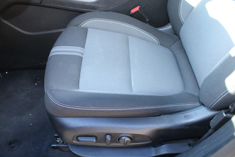 Chevrolet Blazer Vehicle Full-screen Gallery Image 15