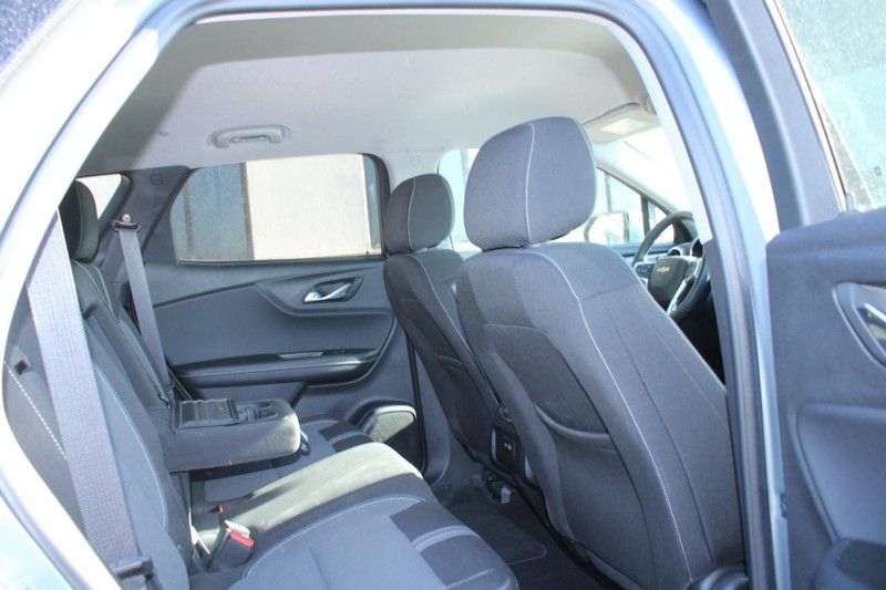 Chevrolet Blazer Vehicle Full-screen Gallery Image 09