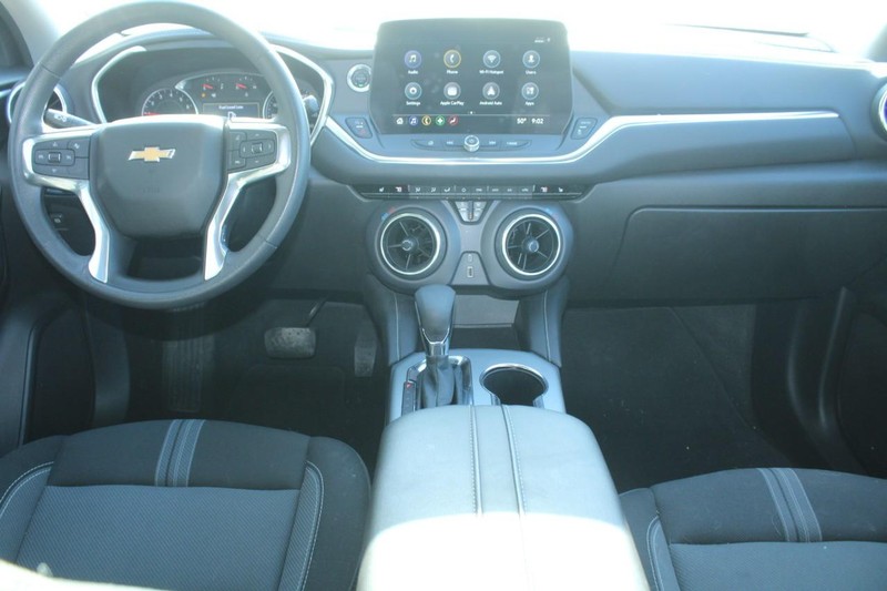 Chevrolet Blazer Vehicle Full-screen Gallery Image 10