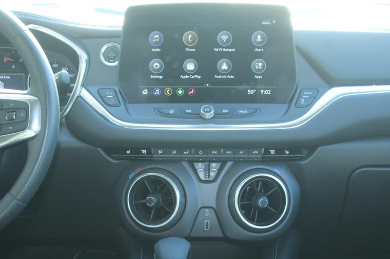 Chevrolet Blazer Vehicle Full-screen Gallery Image 12