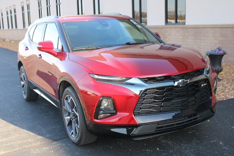 Chevrolet Blazer Vehicle Full-screen Gallery Image 02