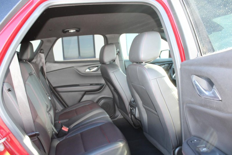 Chevrolet Blazer Vehicle Full-screen Gallery Image 09