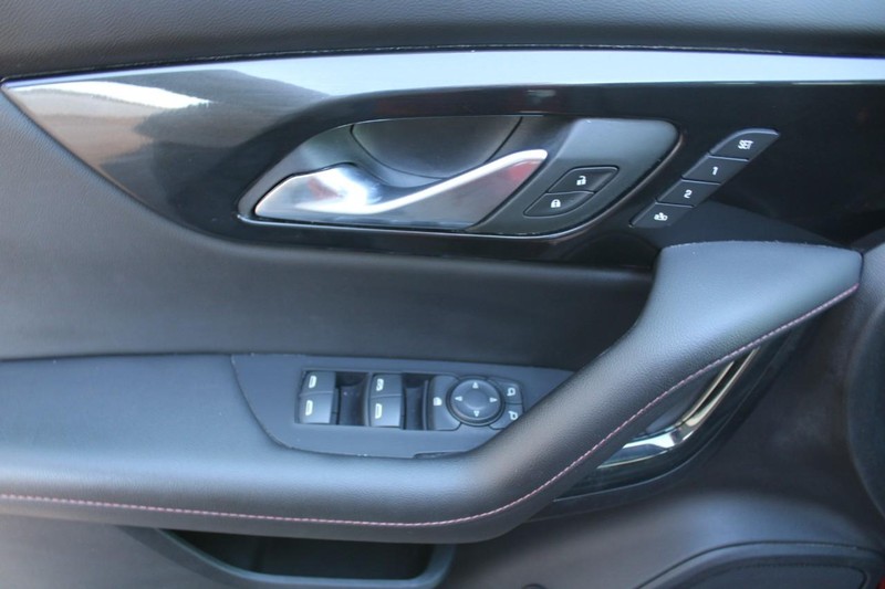 Chevrolet Blazer Vehicle Full-screen Gallery Image 14