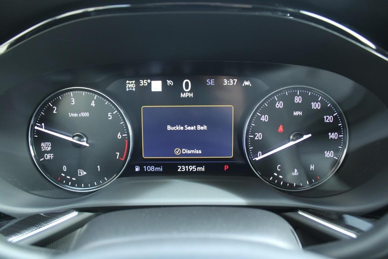 Buick Envision Vehicle Full-screen Gallery Image 17