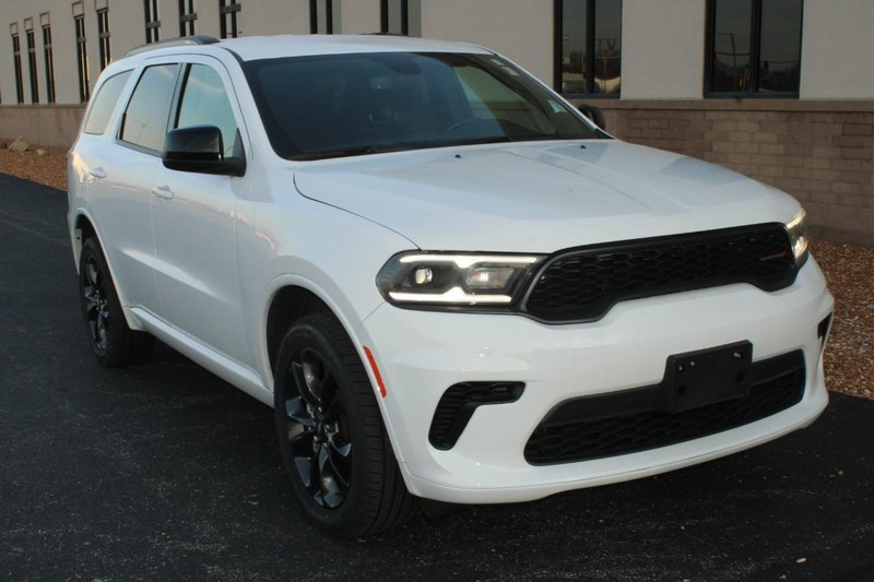 Dodge Durango Vehicle Full-screen Gallery Image 02