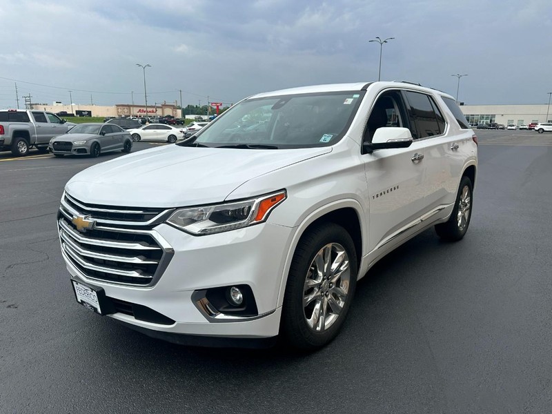 Chevrolet Traverse Vehicle Full-screen Gallery Image 08