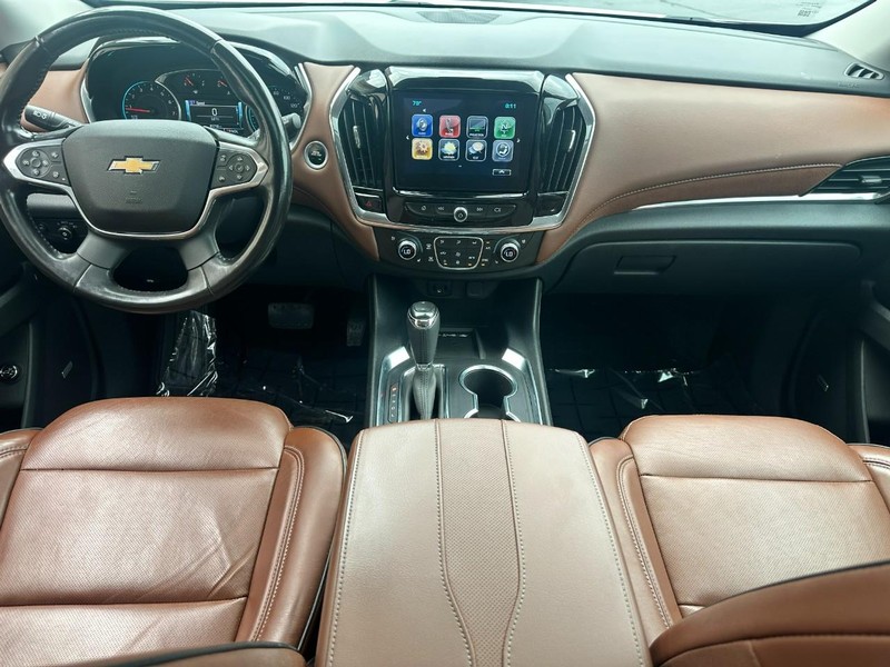 Chevrolet Traverse Vehicle Full-screen Gallery Image 13