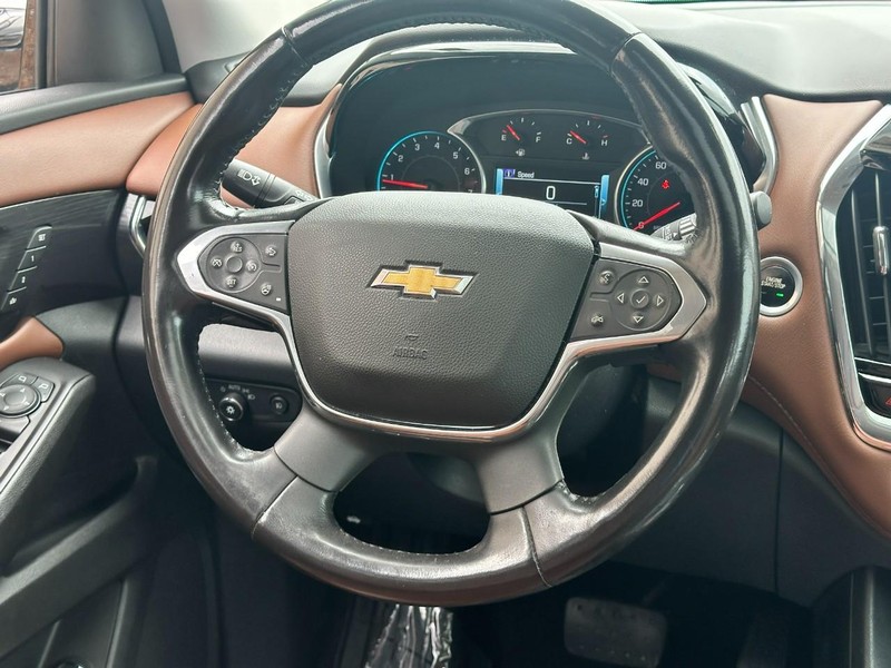 Chevrolet Traverse Vehicle Full-screen Gallery Image 14