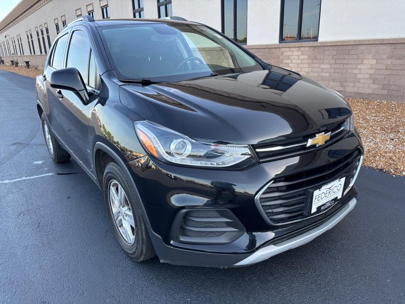 Chevrolet Trax Vehicle Full-screen Gallery Image 02