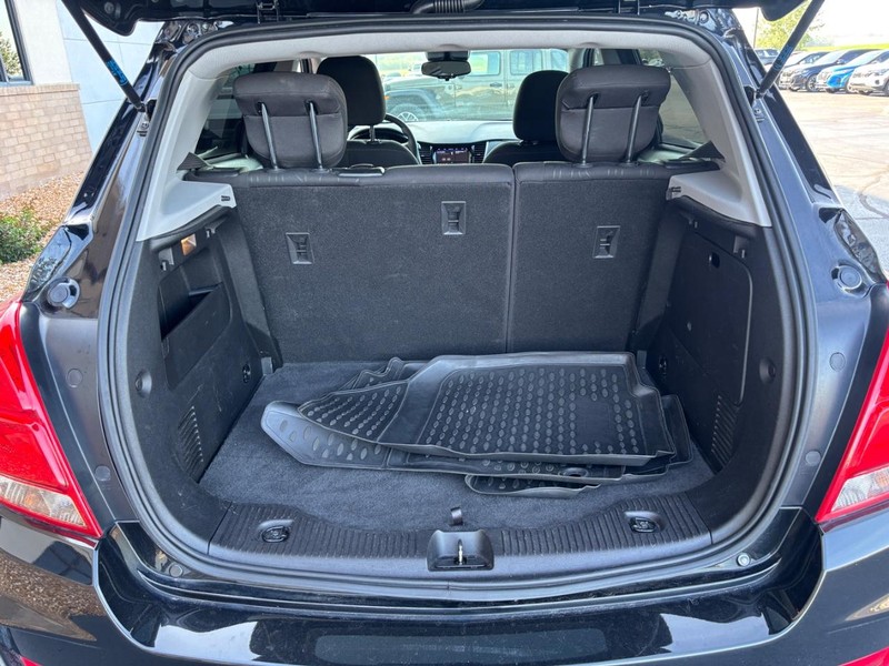 Chevrolet Trax Vehicle Full-screen Gallery Image 06
