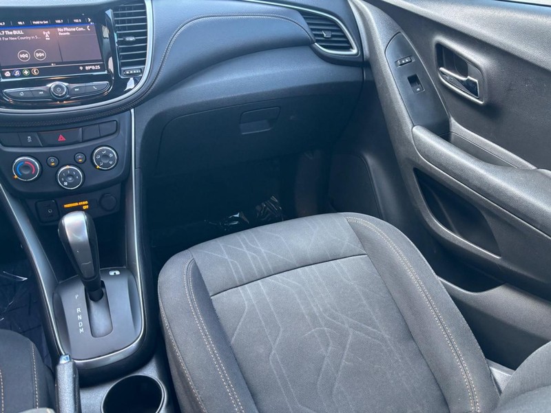Chevrolet Trax Vehicle Full-screen Gallery Image 13