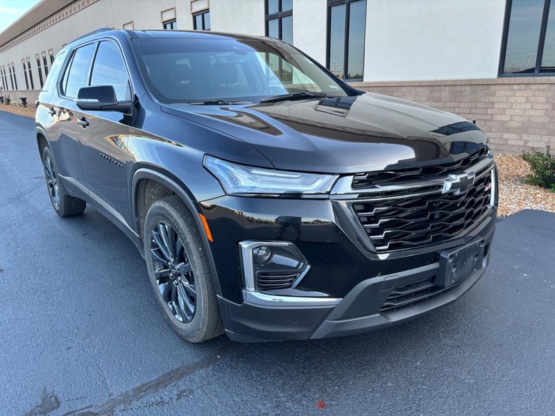 Chevrolet Traverse Limited Vehicle Full-screen Gallery Image 02