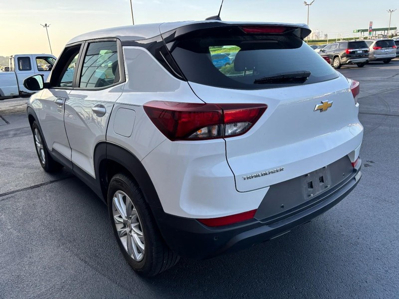 Chevrolet TrailBlazer Vehicle Full-screen Gallery Image 05