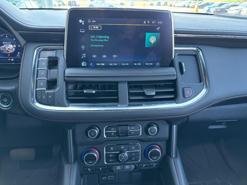 Chevrolet Tahoe Vehicle Full-screen Gallery Image 12