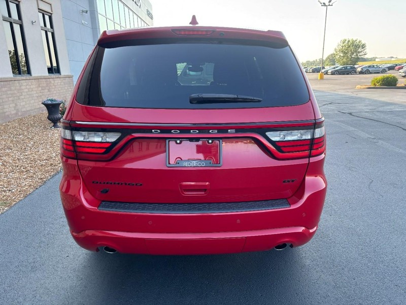 Dodge Durango Vehicle Full-screen Gallery Image 04