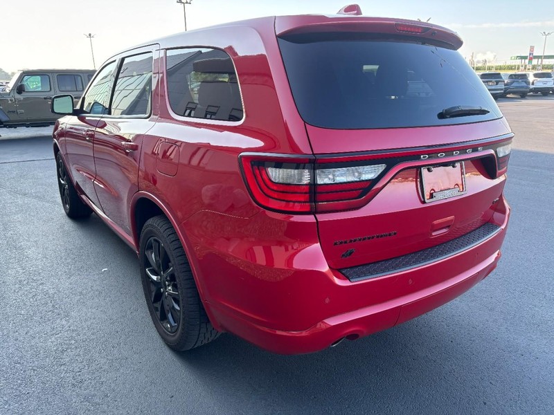 Dodge Durango Vehicle Full-screen Gallery Image 05