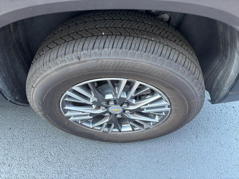 Chevrolet Traverse Vehicle Full-screen Gallery Image 06