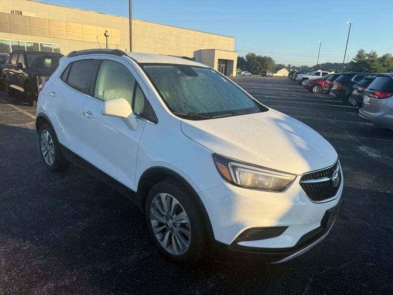 Buick Encore Vehicle Full-screen Gallery Image 08