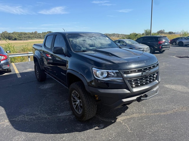 Chevrolet Colorado Vehicle Full-screen Gallery Image 06