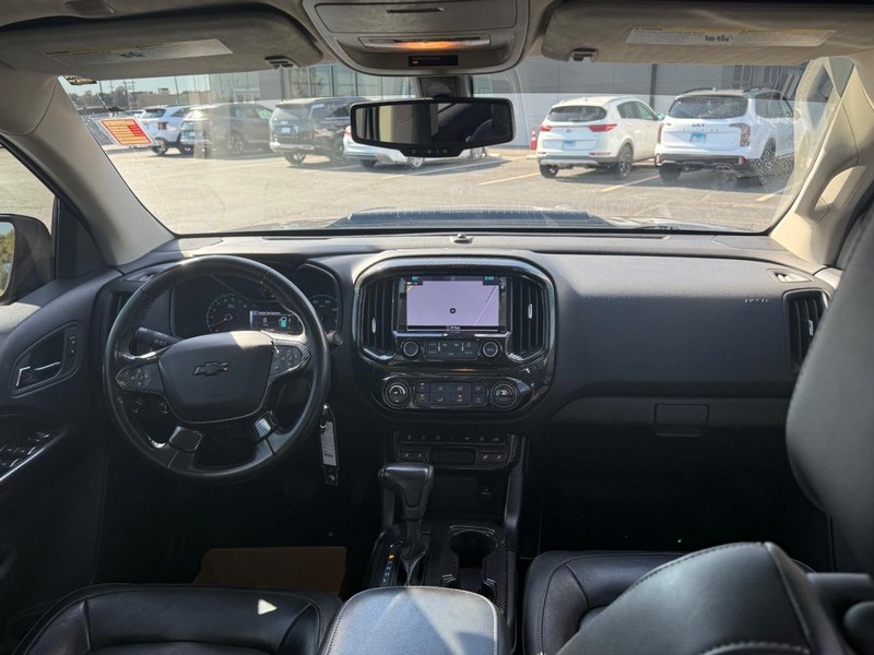 Chevrolet Colorado Vehicle Full-screen Gallery Image 08