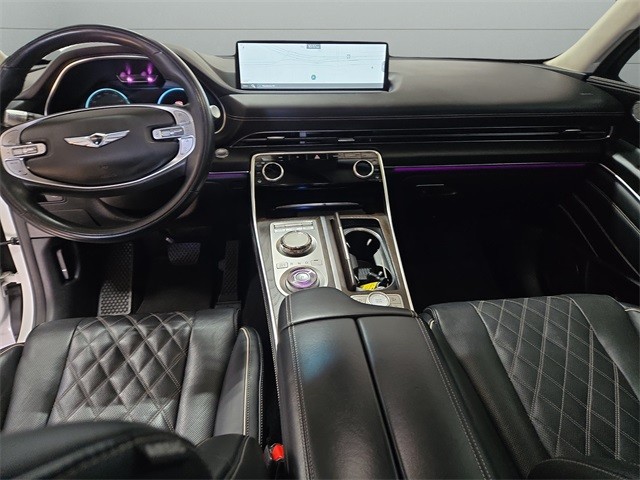 Genesis GV80 Vehicle Full-screen Gallery Image 11