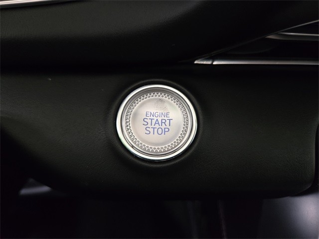 Genesis GV80 Vehicle Full-screen Gallery Image 25