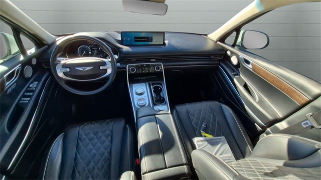 Genesis GV80 Vehicle Full-screen Gallery Image 37