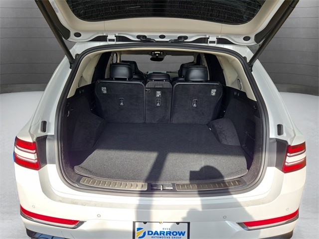 Genesis GV80 Vehicle Full-screen Gallery Image 43