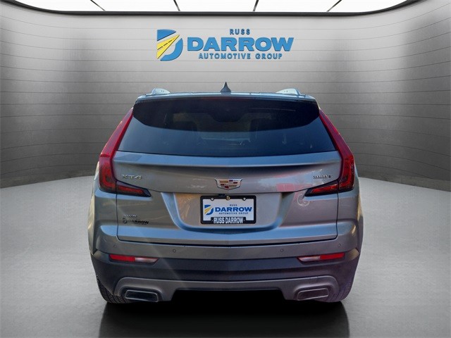 Cadillac XT4 Vehicle Full-screen Gallery Image 04