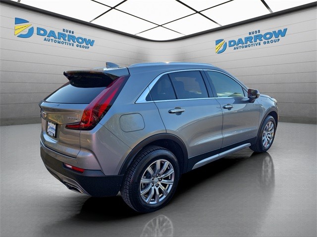Cadillac XT4 Vehicle Full-screen Gallery Image 05