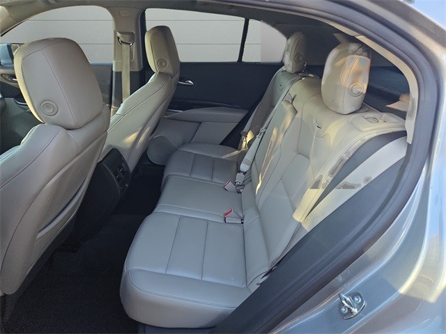 Cadillac XT4 Vehicle Full-screen Gallery Image 17