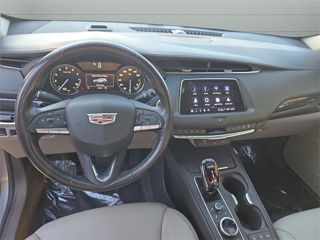 Cadillac XT4 Vehicle Full-screen Gallery Image 36