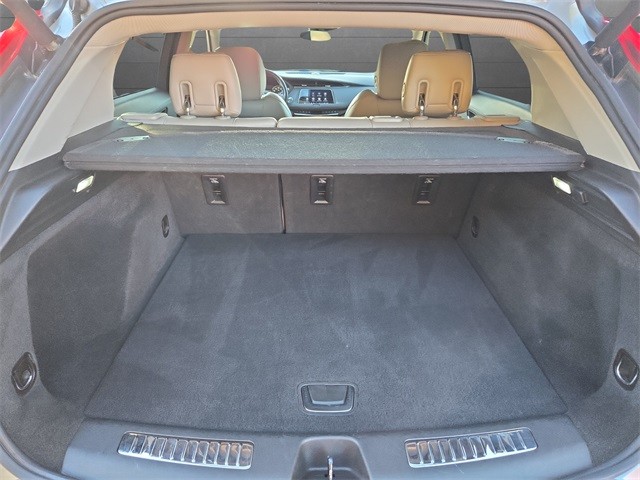 Cadillac XT4 Vehicle Full-screen Gallery Image 38