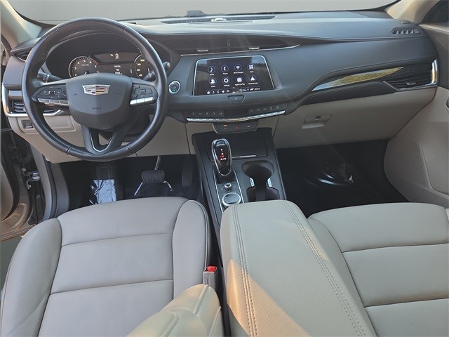 Cadillac XT4 Vehicle Full-screen Gallery Image 43