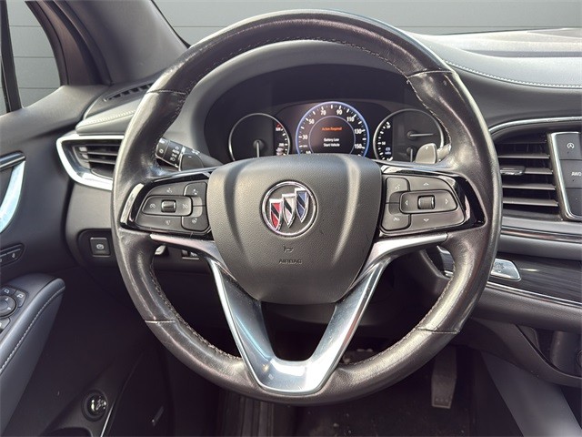 Buick Enclave Vehicle Full-screen Gallery Image 20