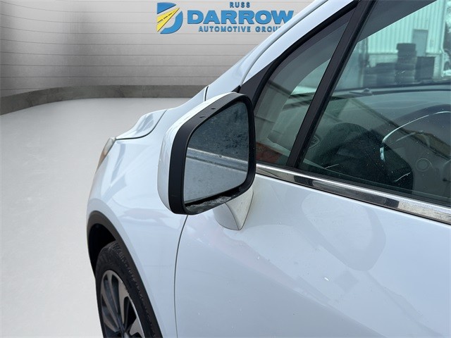 Buick Encore Vehicle Full-screen Gallery Image 14