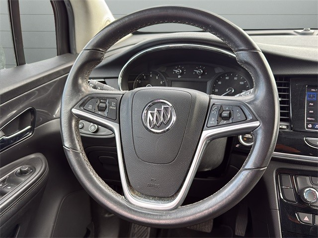 Buick Encore Vehicle Full-screen Gallery Image 18