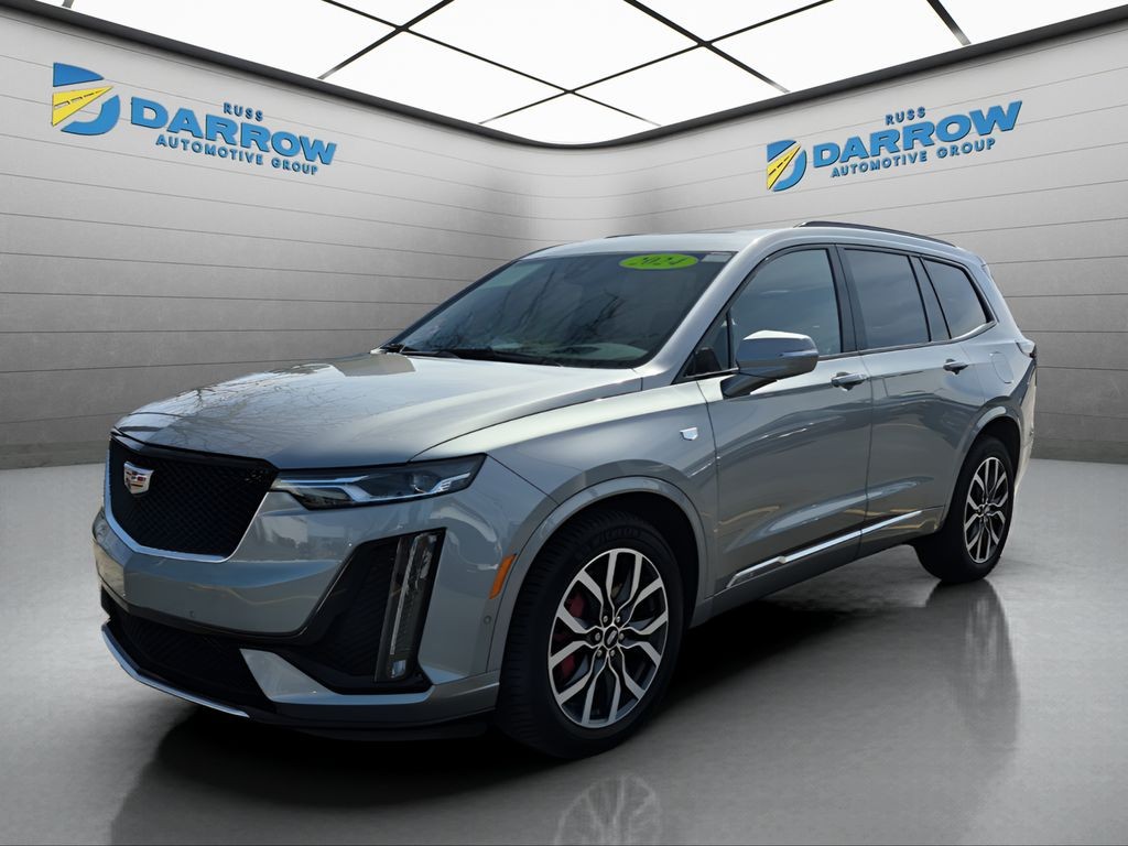 Cadillac XT6 Vehicle Full-screen Gallery Image 01