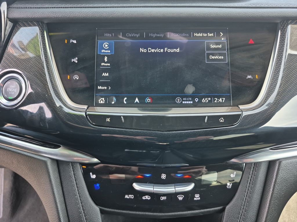 Cadillac XT6 Vehicle Full-screen Gallery Image 18