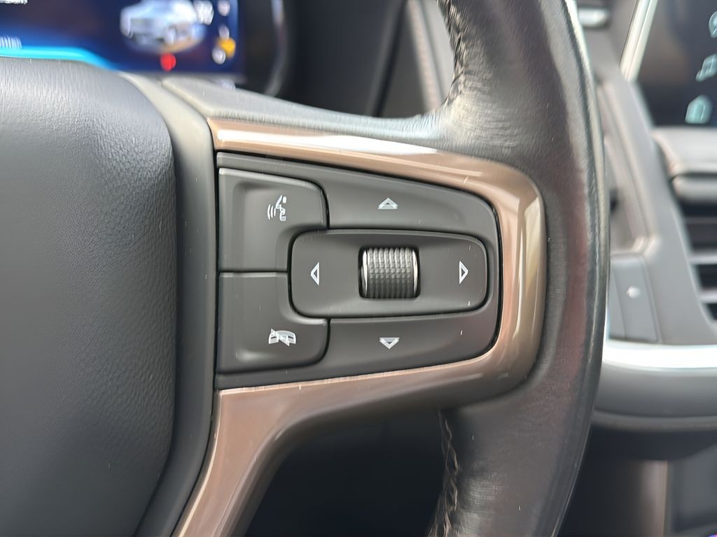 Chevrolet Tahoe Vehicle Full-screen Gallery Image 19