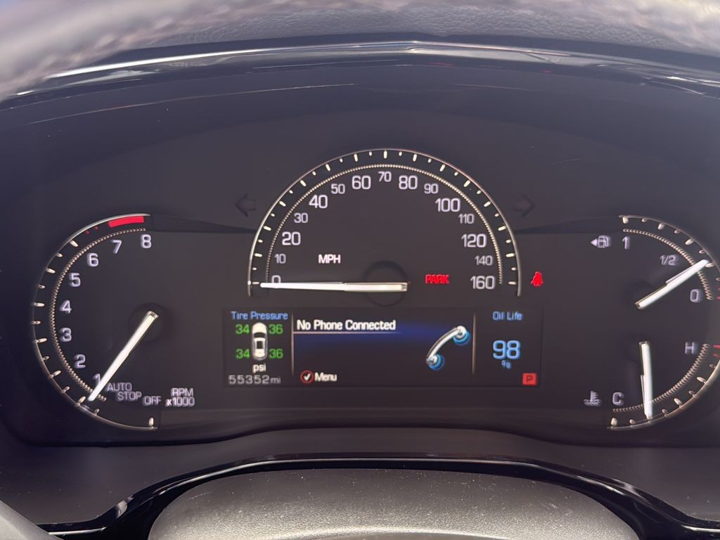 Cadillac XT5 Vehicle Full-screen Gallery Image 18