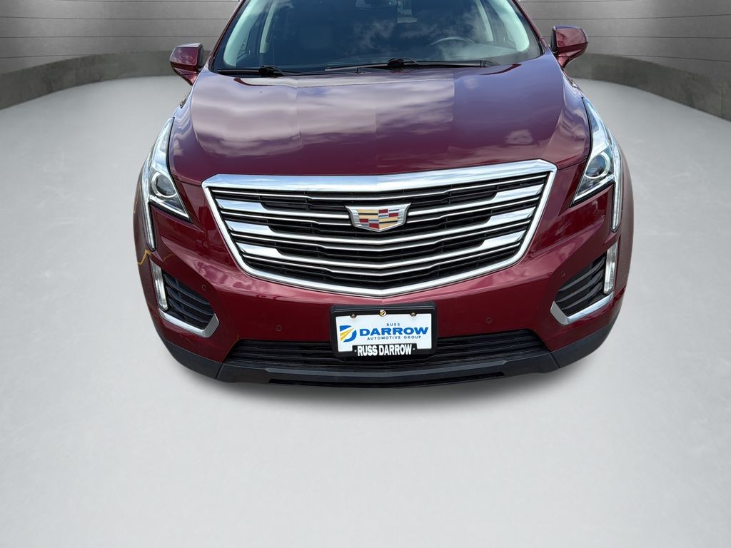 Cadillac XT5 Vehicle Full-screen Gallery Image 27