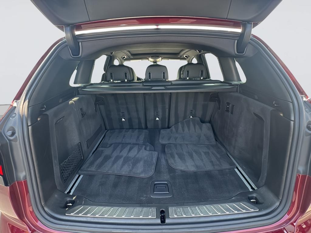 BMW X3 Vehicle Full-screen Gallery Image 30